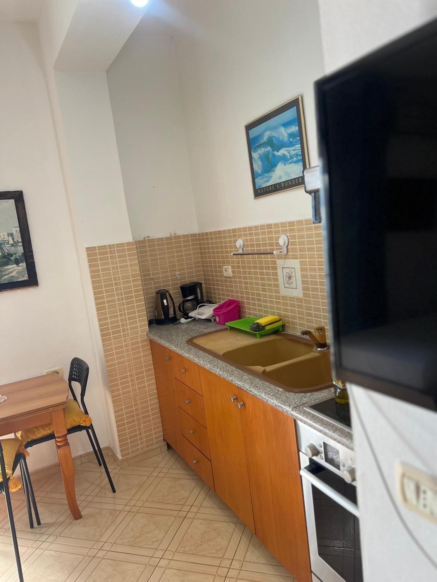 Majki Beach Apartments Саранда Экстерьер фото