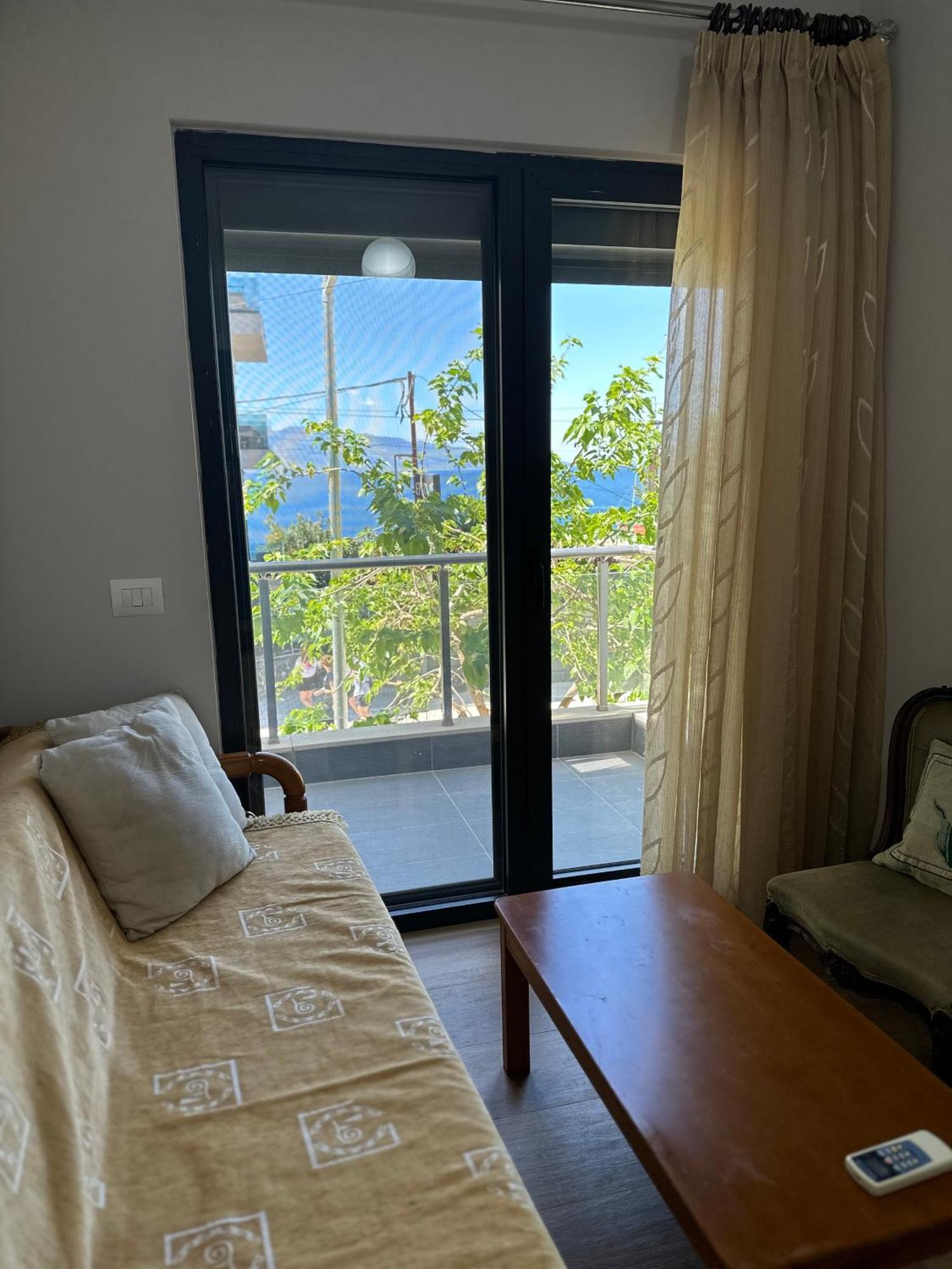 Majki Beach Apartments Саранда Экстерьер фото